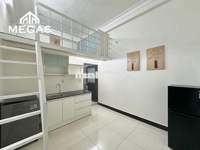 📣 CHDV Có Gác Mới 100% - Cửa Sổ - Ngay Etown Cộng Hòa_Hoàng Hoa Thám 📣