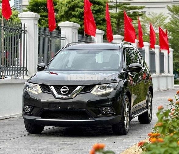 Nissan X trail 2017 2.5 SV 4WD Premium - 11 km