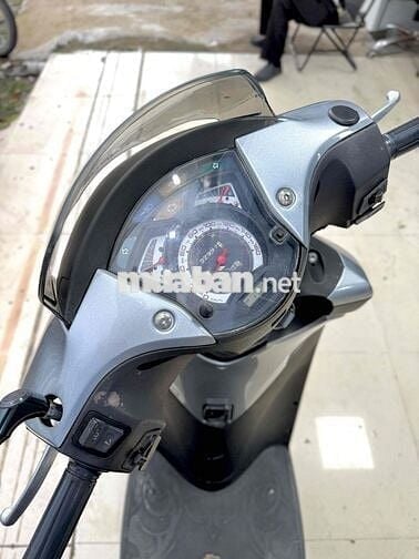 Sh nhập Ý 125, nắp chao chưa mở, đầu chưa rớt