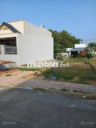 Đất thổ cư, sổ đỏ trung tâm cách trung tâm thị trấn Long Thành 1 km