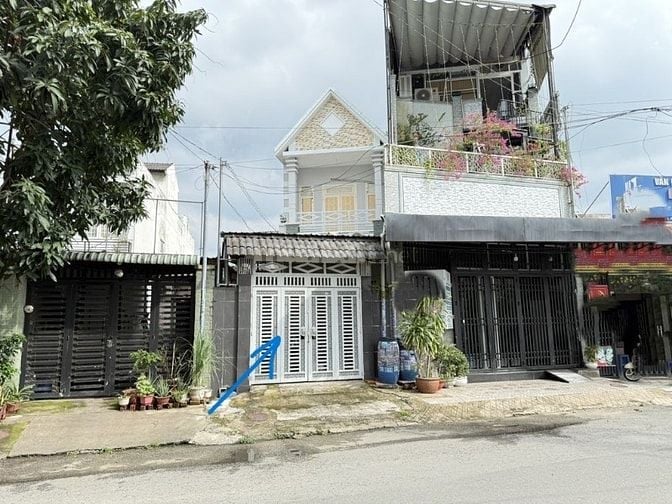 BÁN NHÀ HẺM XE TẢI 12M ĐƯỜNG VÕ THỊ SÁU, DĨ AN, BÌNH DƯƠNG. 105M2, 6.2