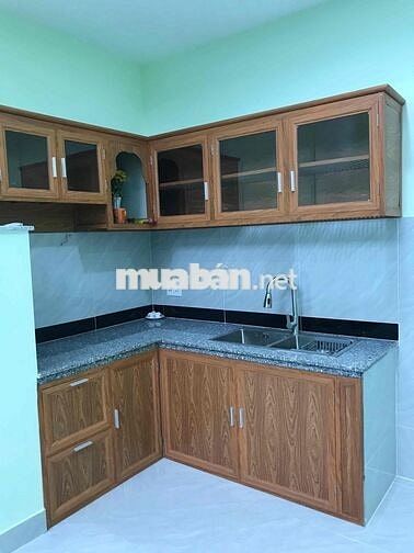 nhà mới xây 2 phòng ngủ, 2 wc, bếp , khách , sát trường cấp 1.2.3 dĩ a
