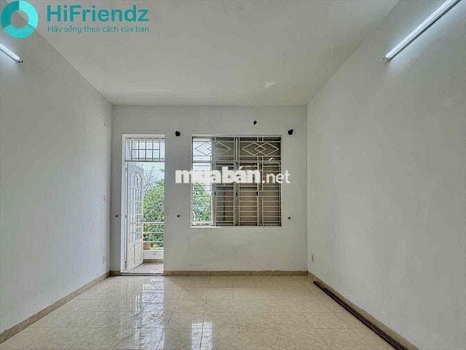 STUDIO MỚI TINH CHỈ TÍNH ĐIỆN NƯỚC BAN CÔNG 30m2 CHỈ