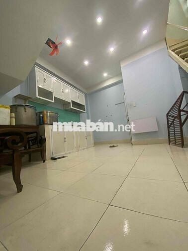 chính chủ 17m2 1PN, 1toilet hẻm Hoàng Hoa Thám, Bình Thạnh