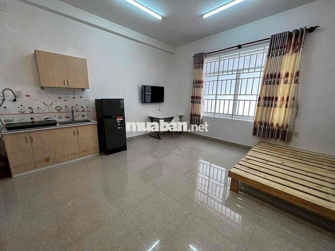 CHDV 35m2 CỬA SỔ TO NGAY VÒNG XOAY DƯƠNG BÁ TRẠC Q8