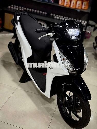 Vision 2018 giá 24.800 biển 72F1