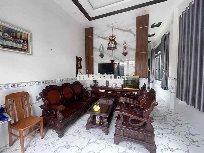 NHÀ CẤP 4 MỚI TINH - MẶT TIỀN ĐƯỜNG LÊ THỊ KIM HÓC MÔN- DT KHỦNG 236M2