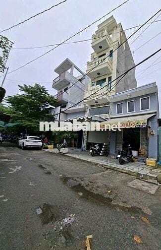 Cần bán gấp nhā .cấp 4 .P TTN .Q12..DT.4x13  đường xe tải