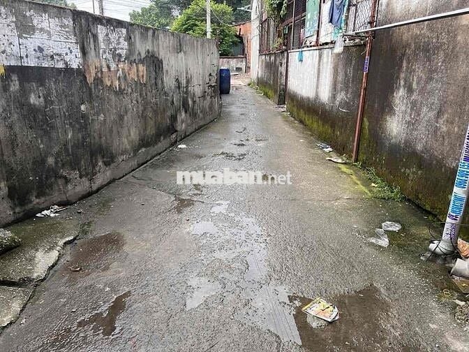 nhà hiếm 2 tầng Nguyễn trãi Dĩ An ,56 m2 2.7tỷ