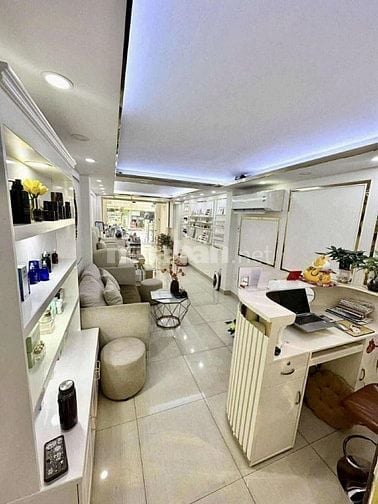TIỆM GỘI ĐẦU MÓNG TAY THUÊ 12 TRIỆU/ THÁNG GIÁ 4TỶ450 HD 5 NĂM HẺM 6M 