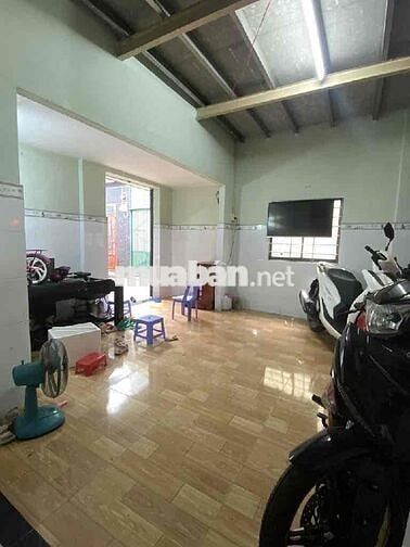 CHỈ 2.9 TỶ CÓ NGAY NHÀ 2 TẦNG 3 PHÒNG NGỦ- 42M2 NGANG 6M- KẾ TÊN LỬA