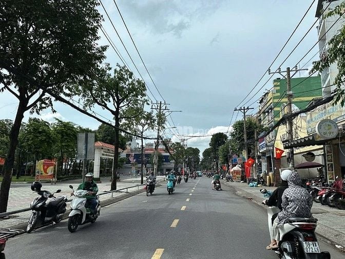 NGỘP BANK bán nhà hẻm 102 Lê Văn Thọ 79m2 nở hậu 5.7m 4lầu sát CV 9 tỷ