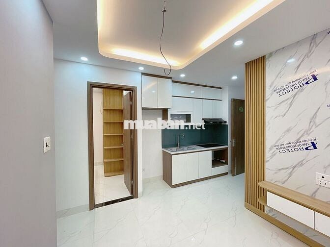 BÁN CHUNG CƯ D1 XÃ ĐÀN, Ô CHỢ DỪA, KHÂM THIÊN Ở NGAY, FULL ĐỒ