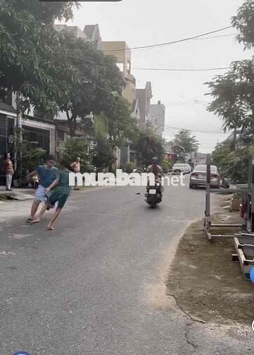 ĐẤT 3 MẶT TIỀN ĐANG CHO THUÊ 8tr/tháng-ĐƯỜNG NHỰA XE CÔNG TRÁNH NHAU
