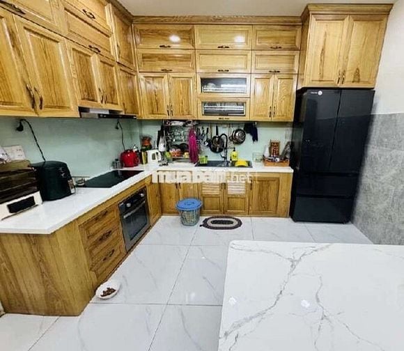 Bán nhà mặt phố 3 tầng, 4x13 Dương Quảng Hàm GV. Đường 26m. Giá 16 tỷ