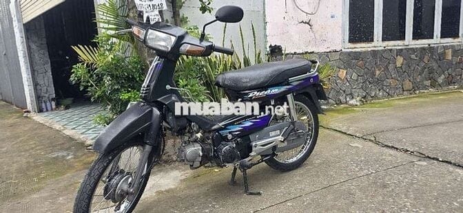 Xe máy Honda Dream lùn màu đen