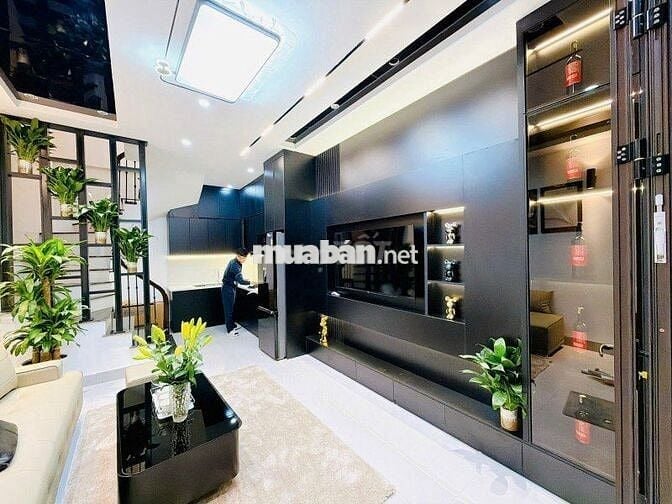 Siêu phẩm nhà Linh Quang, gần hồ, full nội thất, 30m2 5 tầng 7.38 tỷ