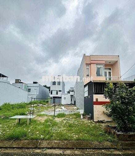 TĐC Bá Tùng - đường Trương Minh Hùng view blook biệt thự
