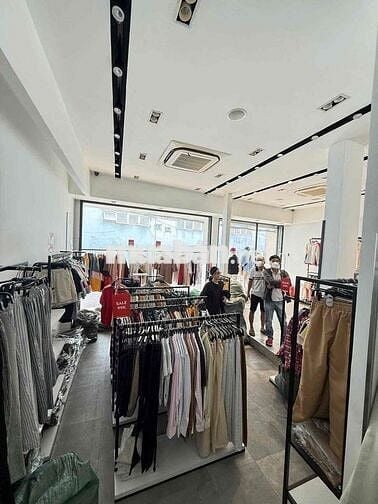 MẶT BẰNG 8x10M 1 TRỆT 2 LẦU HẺM Ô TÔ GẦN MẶT TIỀN CMT8 TÂN BÌNH💕💕💕