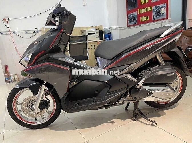Honda AirBlade Đời 2017 Màu Đen Máy Móc Zin Nguyên