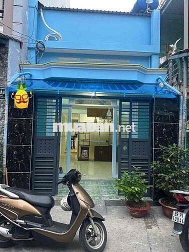 nhà cho thuê nguyên căn sạch đẹp gần ngã tư bốn xã
