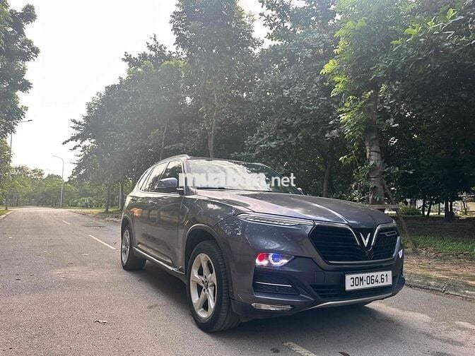 VinFast Lux SA Plus 2022 - 70000 km