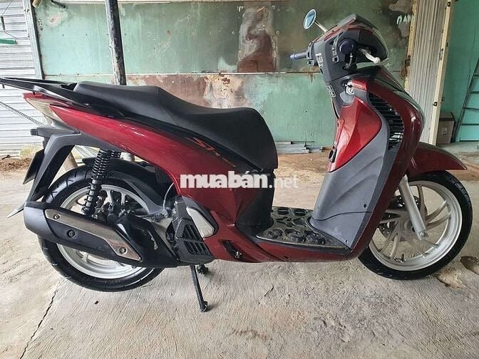 SH 125 2013 Đen Đỏ Mới 90%
