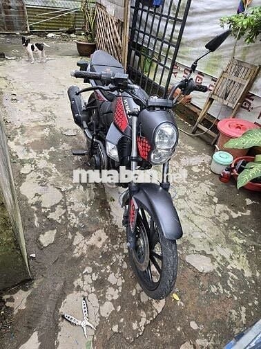 Em bán chiếc xe 50 phân khối cho học sinh di học