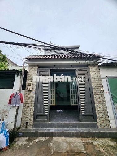 NHÀ TRỆT LẦU 2 PN GẦN NGÃ TƯ BÌNH PHƯỚC