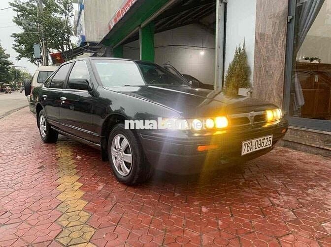 Nissan Cefiro 1993 - 100000 km