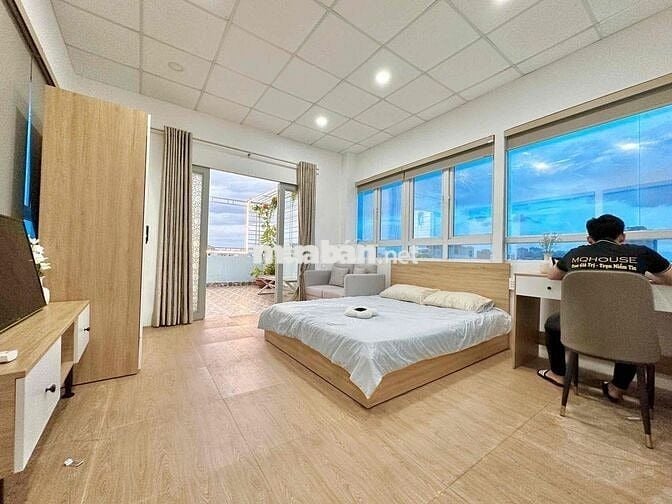 TRỐNG SẴN CĂN PENHOUSE 50m2 SÂN VƯỜN - QUẬN 10