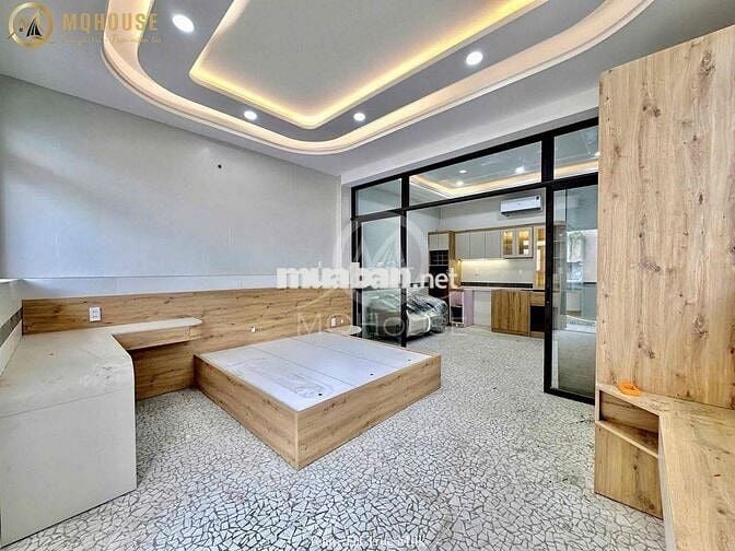 1Pn Ban Công 40m2 New 100% - Máy Giặt Riêng - Thang Máy - Hàng Xanh