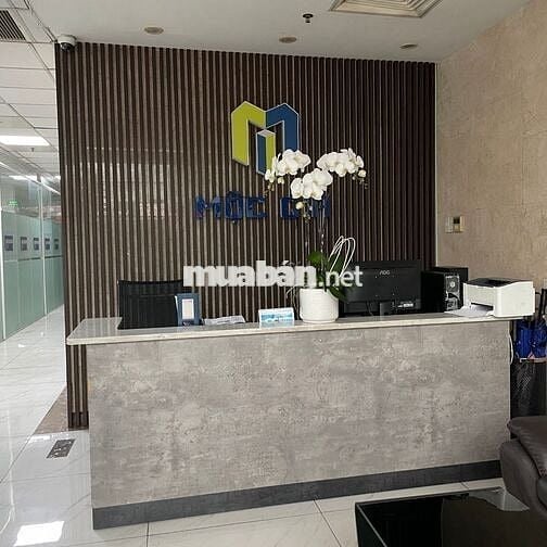 Văn phòng 188m2 MT Cộng Hòa, full nội thất cơ bản, vào làm ngay