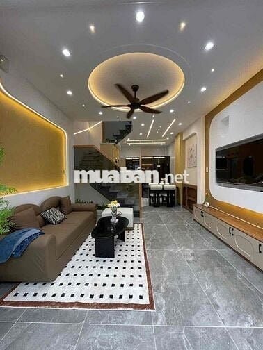 Nhỉnh 7 tỷ nhà 3 tầng, 2 mặt hẻm xe hơi, Trường Thọ DT 70m2, SHR,.