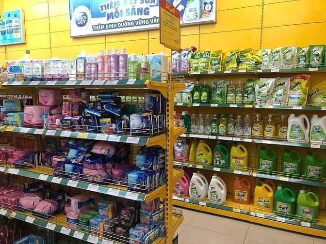TUYỂN LĐPT TƯ VẤN BÁN HÀNG/TẠP VỤ (NỮ)/NHÂN VIÊN KHO (NAM)