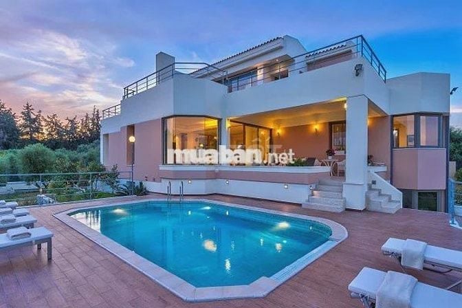 Cho Thuê Nhà Villa Mới Xây Cách Biển 800m 6PN : 25tr Còn Giảm