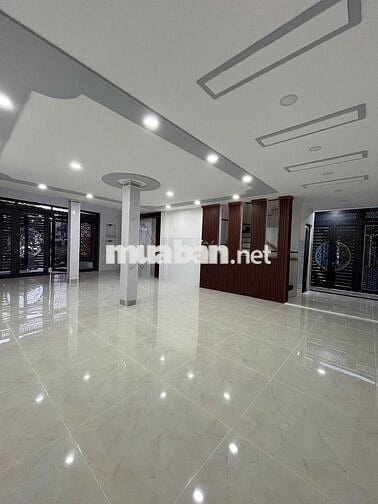 Nhà mặt tiền 96,2m2, 5 phòng ngủ, đường Lương Thế Vinh, Q.Tân Phú