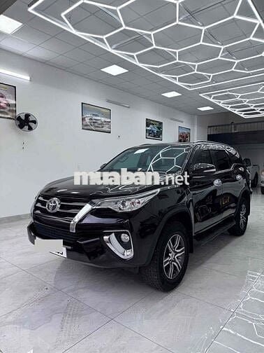 Toyota Fortuner 2018 2.4G 4x2 - 83000 km