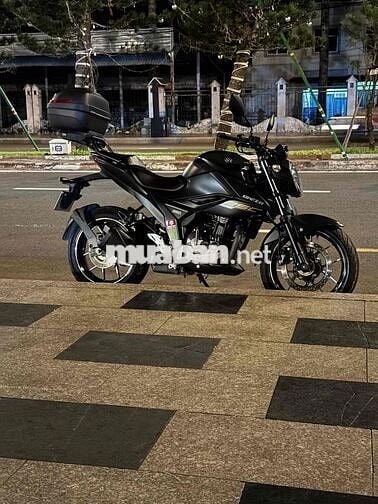 Suzuki Gixxer 250cc odo 2km như xe thùng Bstp