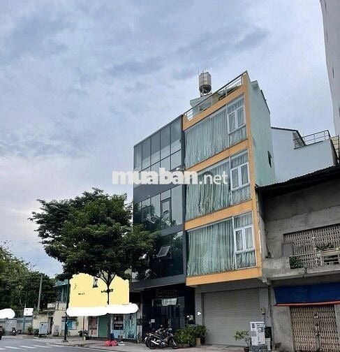 Cho thuê nhà mặt tiền đường Lũy Bán Bích, dt 5x22 trệt 3 lầu