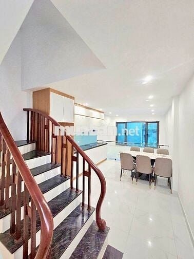 Em Tú đang cần bán nhà 45m,5t ở Đa Sỹ,Hà Đông,ngõ thoáng chỉ nhỉnh 8t