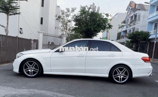 Mercedes-Benz E250 AMG 2015 màu trắng