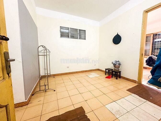 Phòng trọ 42m2 phố Tây Sơn, Q.Đống Đa