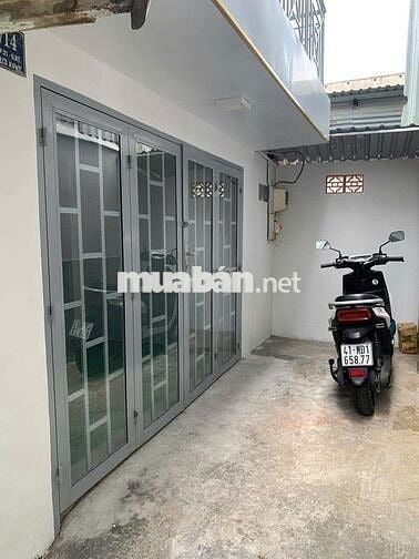 Cho thuê nhà nguyên cĂN giá rẻ, điện nước theo giá nhà nước