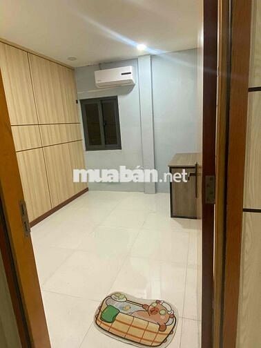 Phòng cho thuê 2tr có máy lạnh