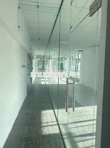 Cho thuê văn phòng đường Lê Văn Sỹ, dt 70m²