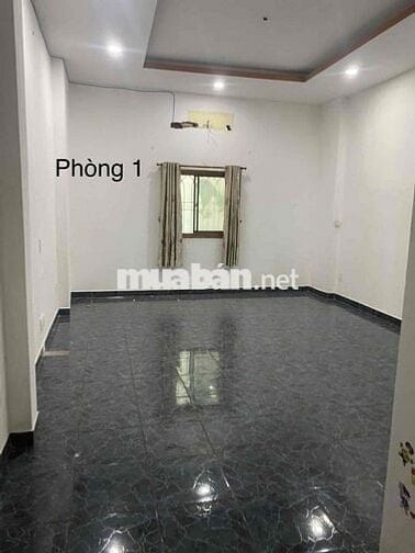 Cho thuê 4 phòng trọ ngay chợ Tân Bình