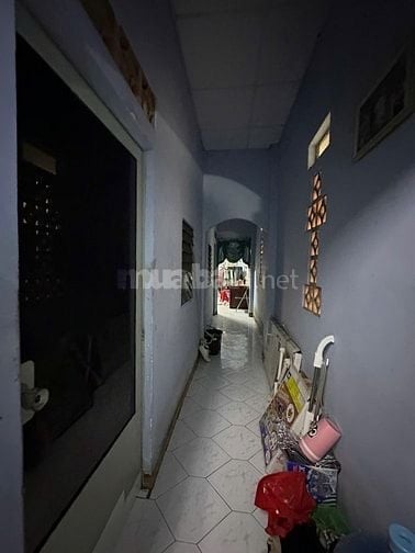 Nhà cấp 4, Mã Lò đường 6m thông, 5x20m, 3PN,.. Giá 5,8 Tỷ 