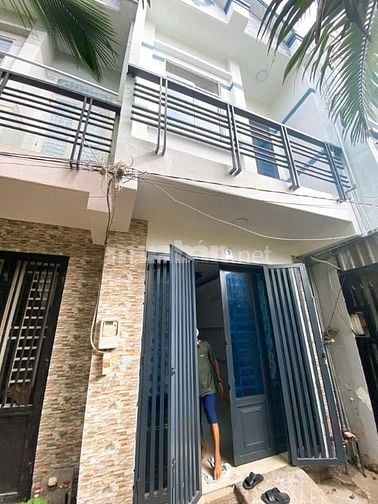 Chỉ hơn 1 Tỷ ! Có Ngay Nhà Lầu DT 3,3x10m