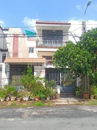 CHO THUÊ NHÀ 2 LẦU HẺM 8M - TRƯỜNG THỌ. THỦ ĐỨC